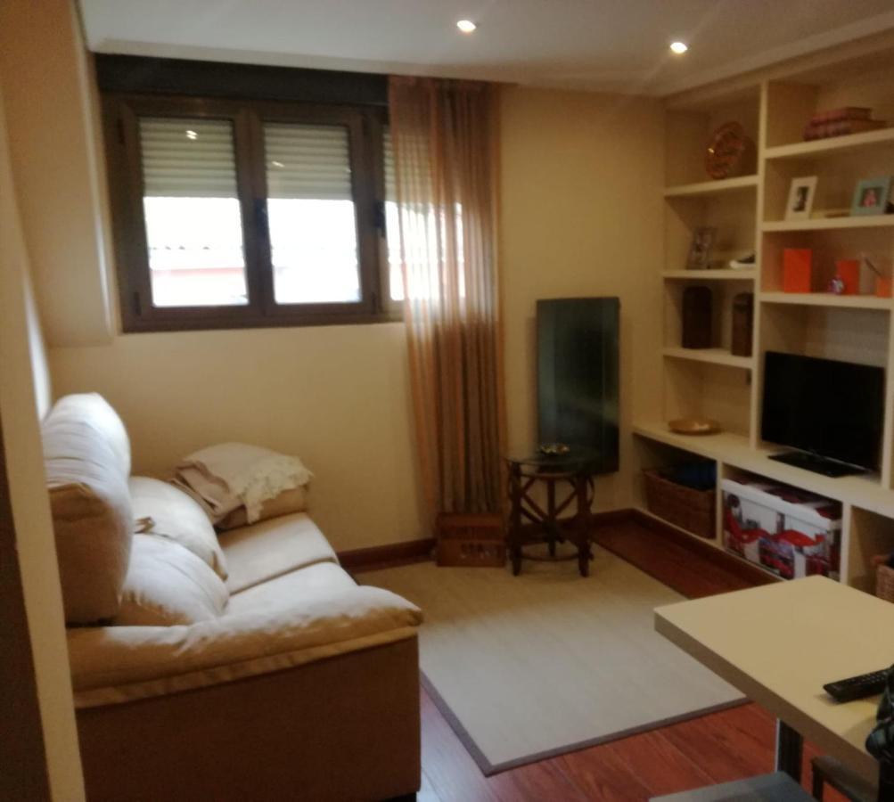 Apartamento Centro De Llanes Appartement Buitenkant foto