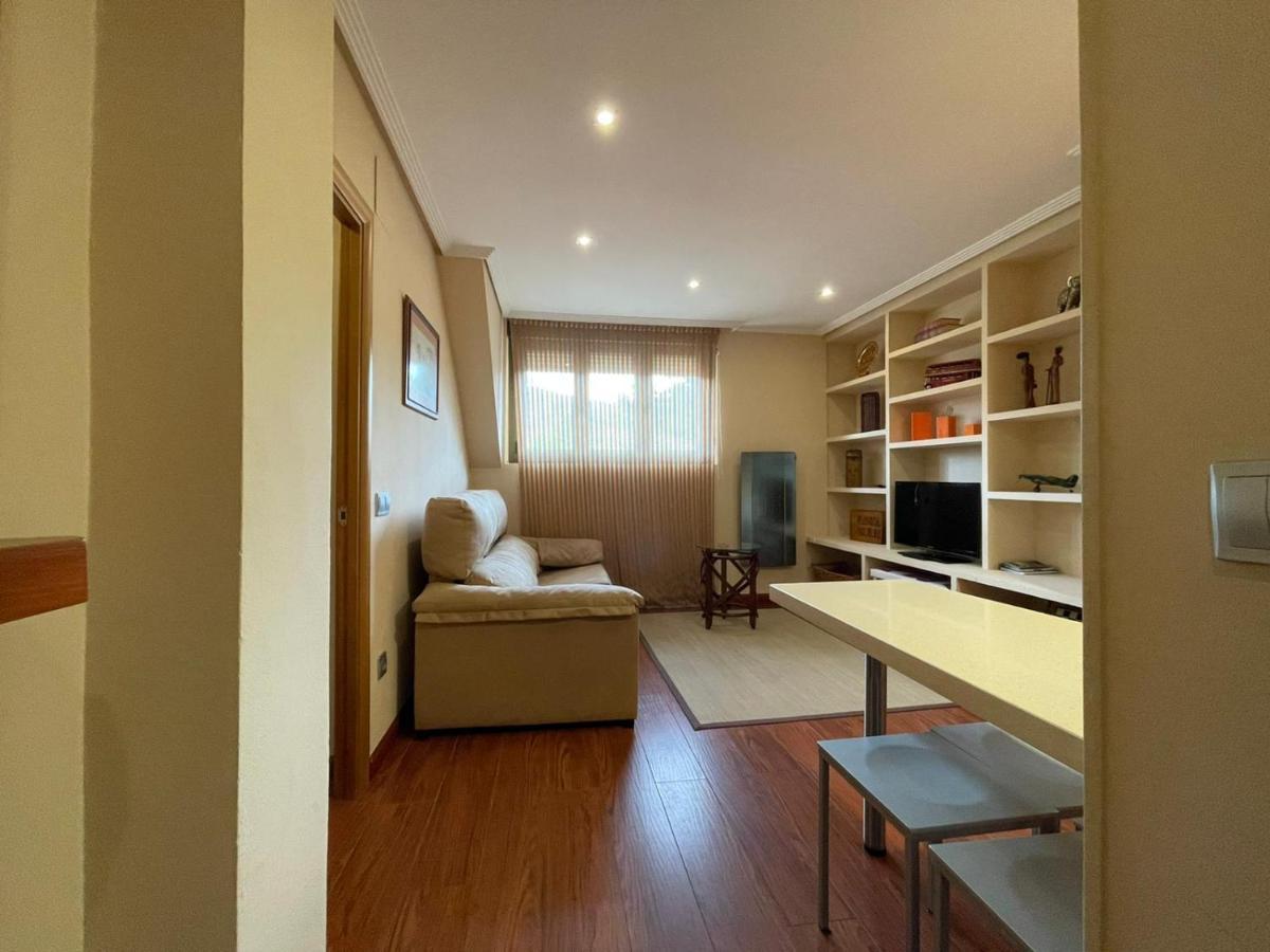 Apartamento Centro De Llanes Appartement Buitenkant foto