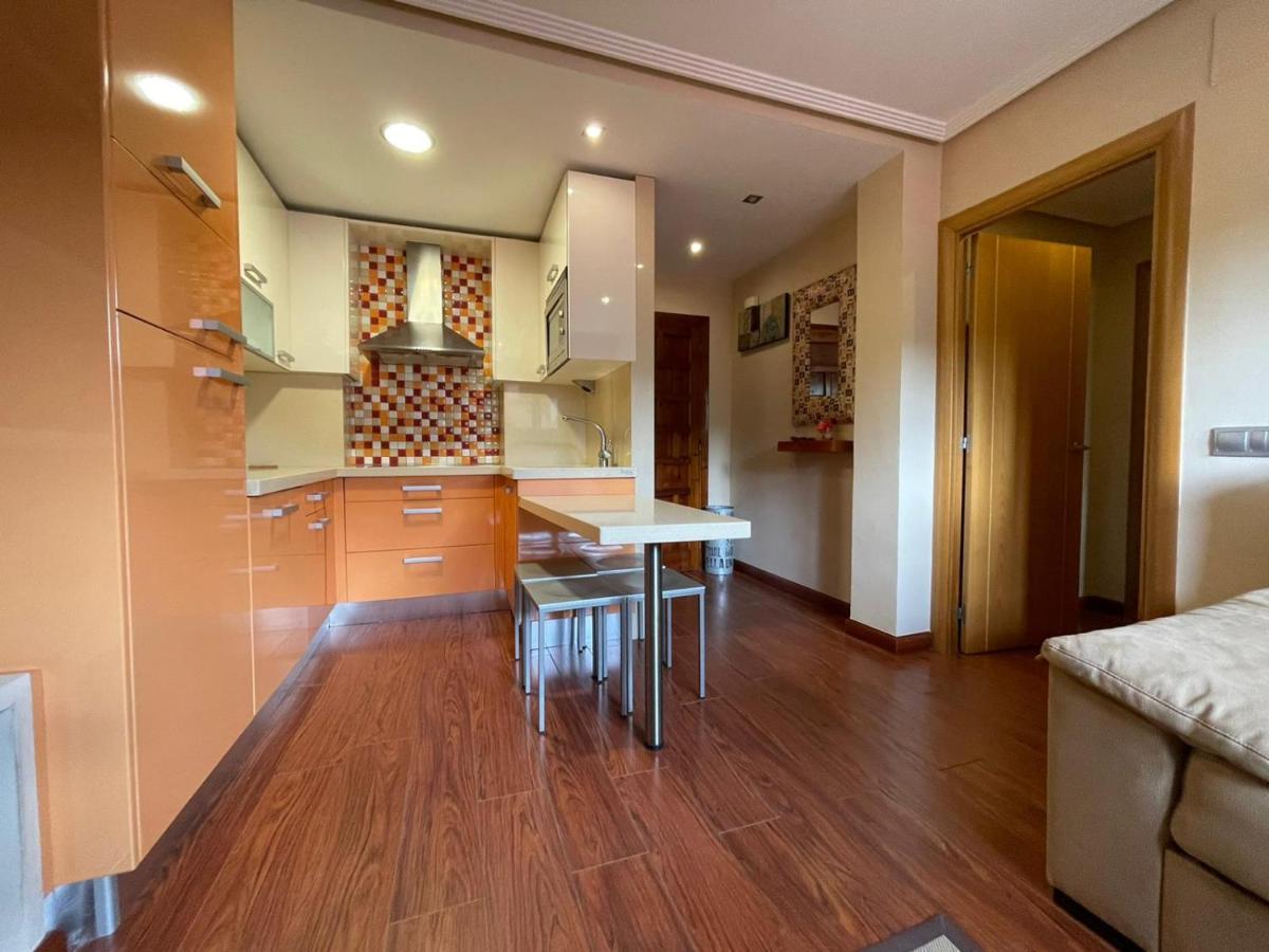 Apartamento Centro De Llanes Appartement Buitenkant foto